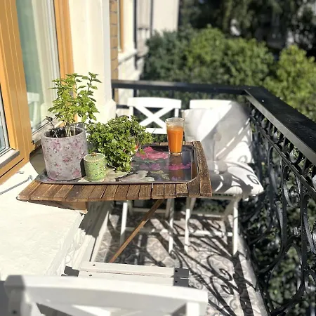 Vakker Stor Sentralt I *