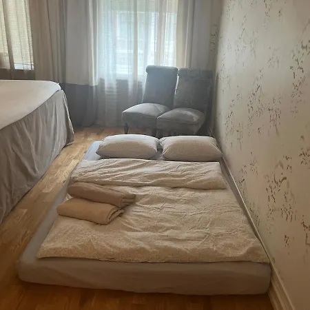 Vakker Stor Sentralt I Apartment *