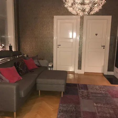 Vakker Stor Sentralt I Apartment Oslo