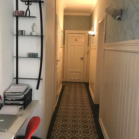 Apartment Vakker Stor Sentralt I *